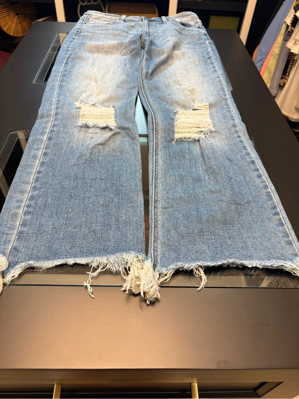 Altar'd State Light Blue Distressed Cropped Jeans - Picture 6 of 12